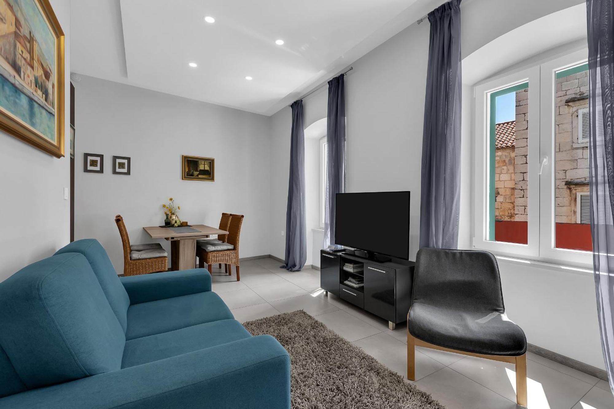 City Center Apartment Dvor Kalalarga Makarska Exterior foto