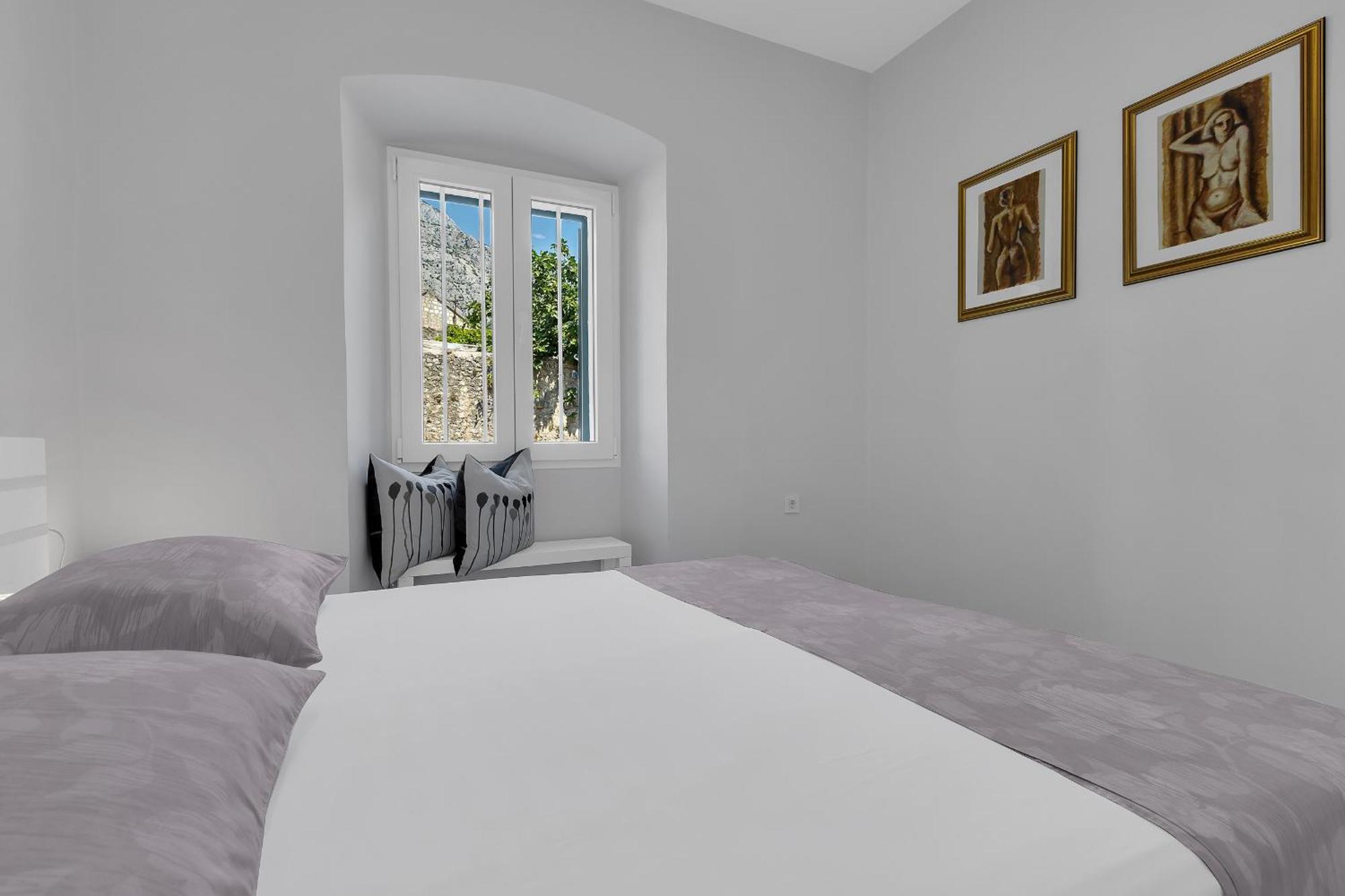 City Center Apartment Dvor Kalalarga Makarska Exterior foto